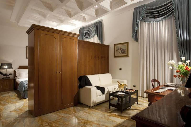Suite Della Vite Guest House Roma Exterior foto